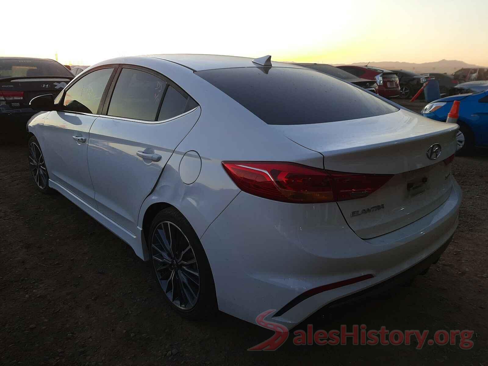 KMHD04LB1JU453121 2018 HYUNDAI ELANTRA