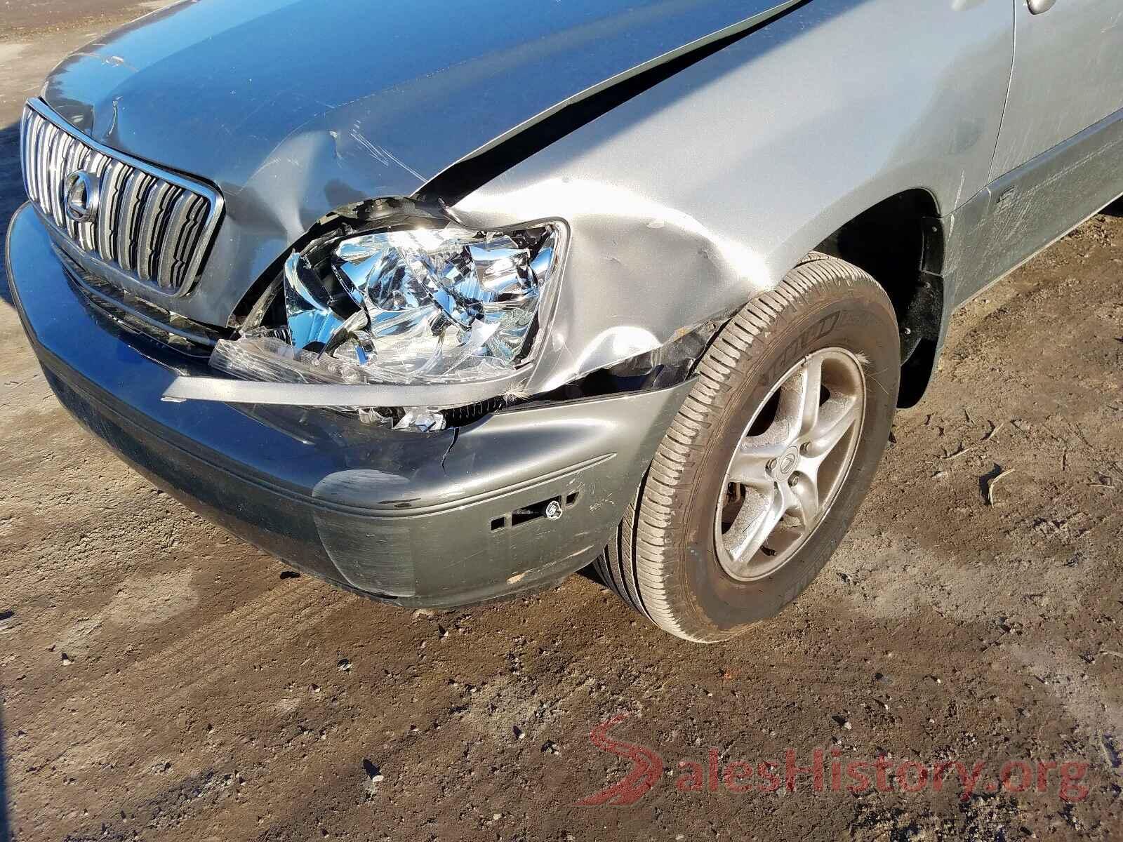 ML32A3HJ8KH010450 2003 LEXUS RX300