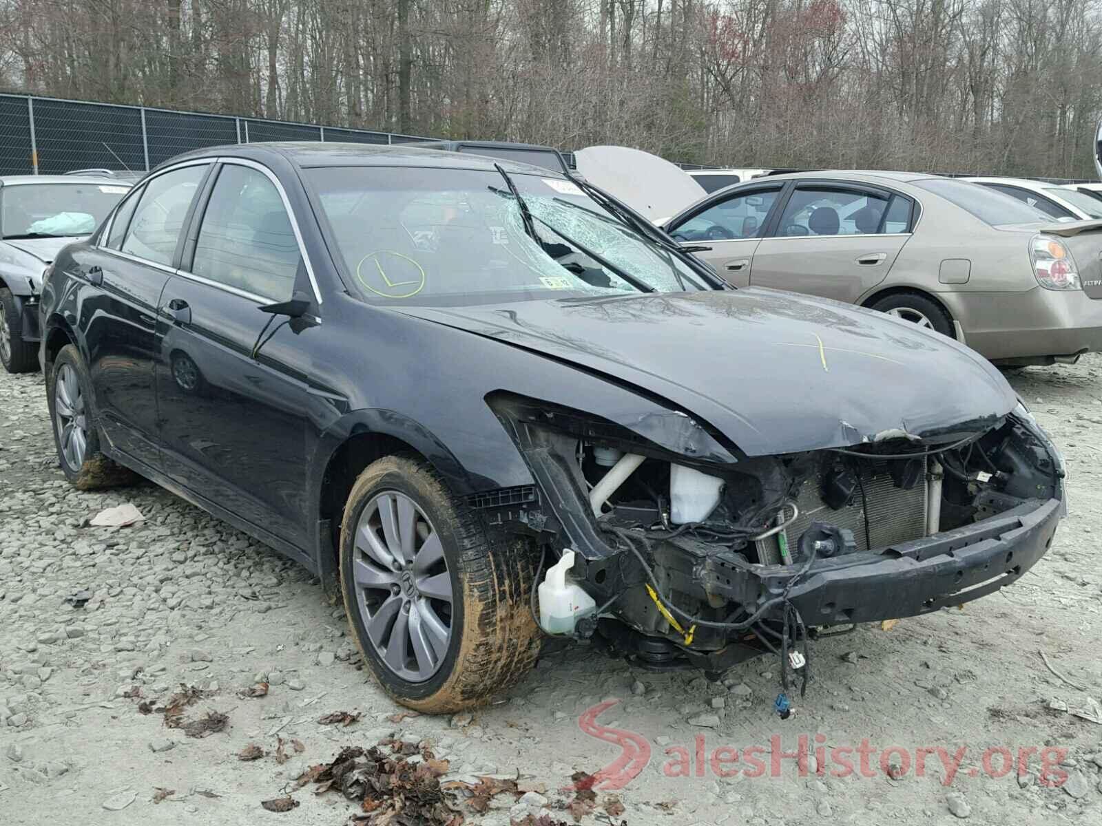 JM3KE4CYXG0658641 2011 HONDA ACCORD