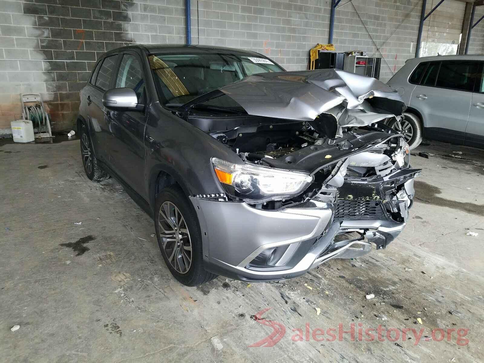 JA4AP4AU7KU018056 2019 MITSUBISHI OUTLANDER