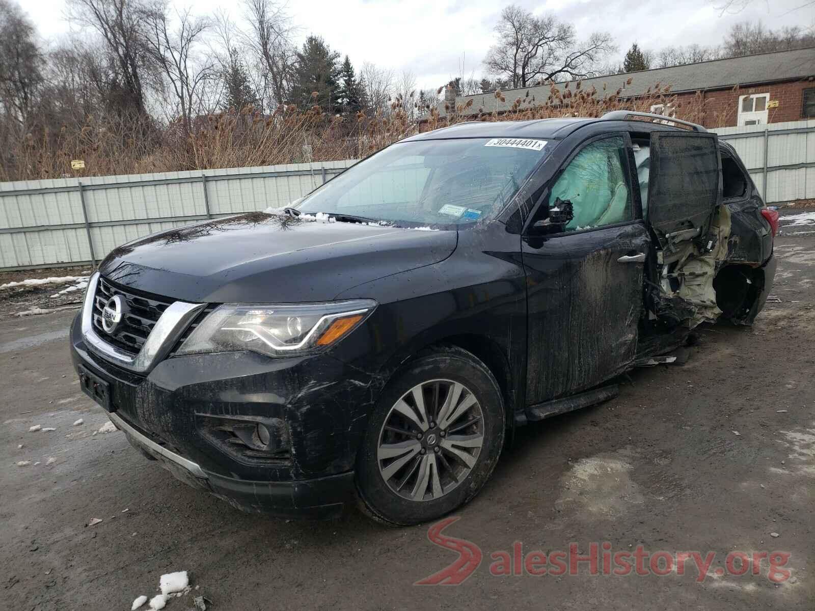 5N1DR2MM8HC692837 2017 NISSAN PATHFINDER