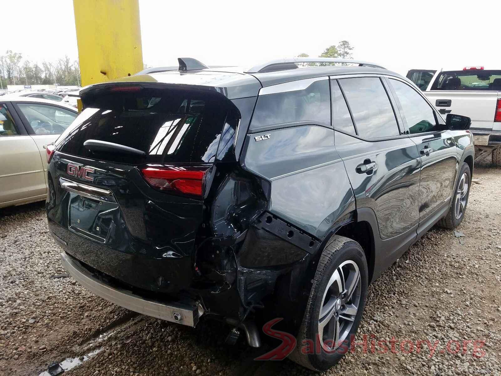 JF2SKAEC2KH527958 2018 GMC TERRAIN