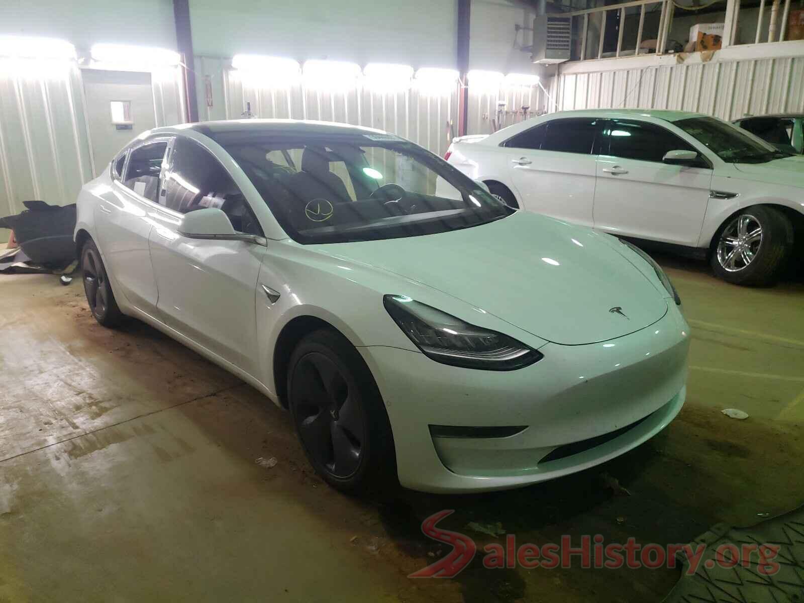 5YJ3E1EA5JF047601 2018 TESLA MODEL 3