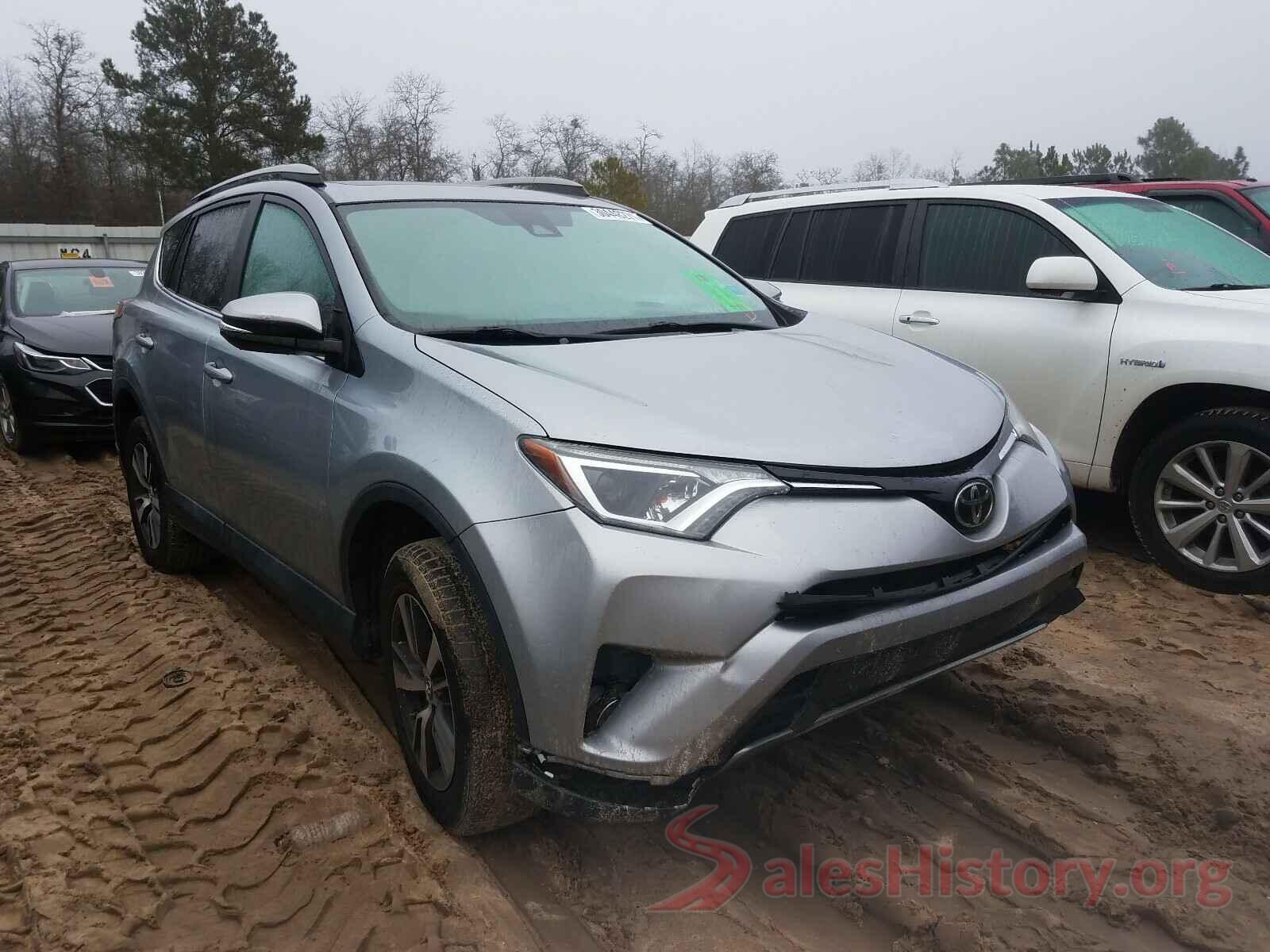 2T3WFREV8HW336018 2017 TOYOTA RAV4