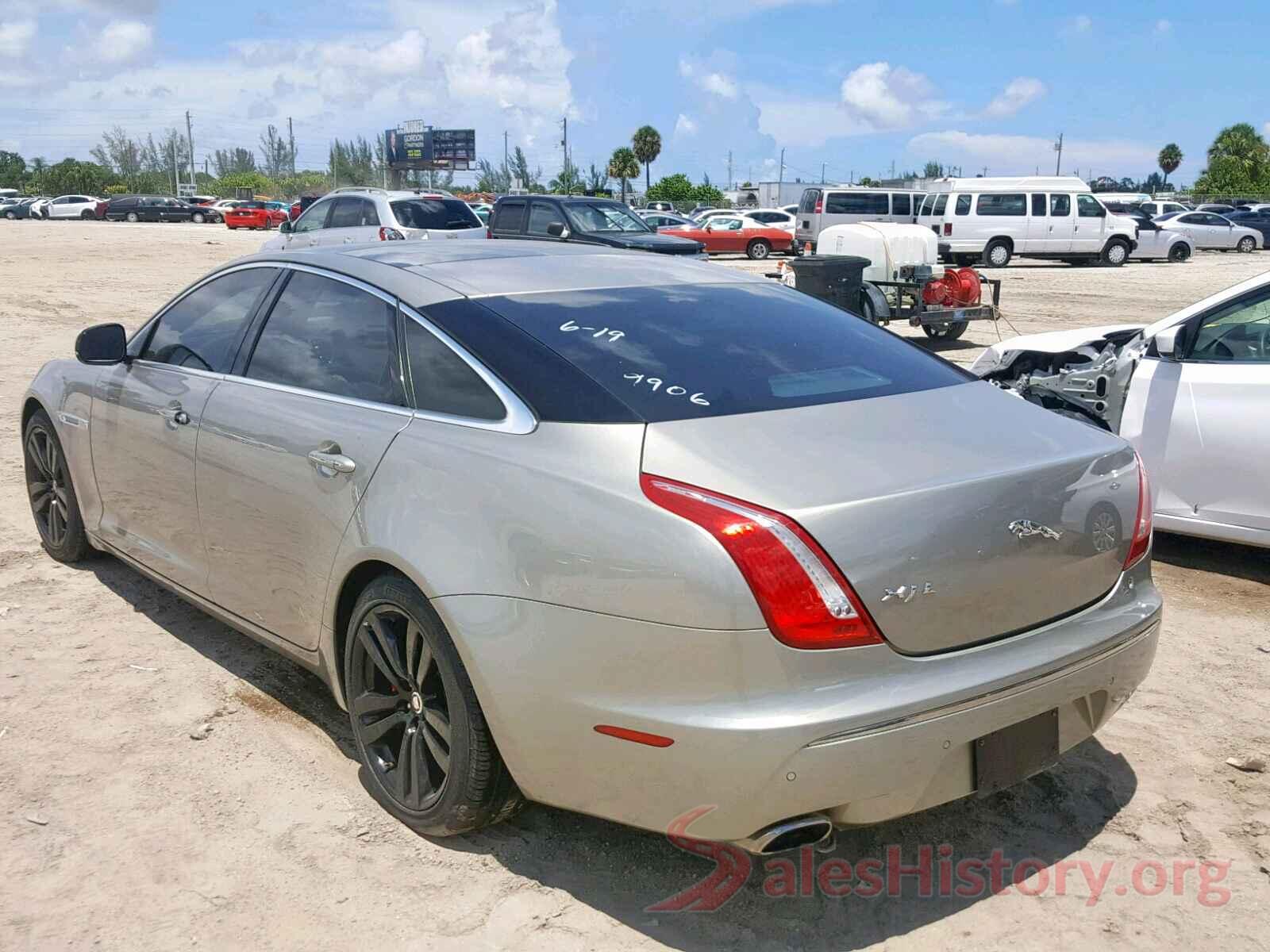 JTDKARFU1G3016172 2011 JAGUAR XJ