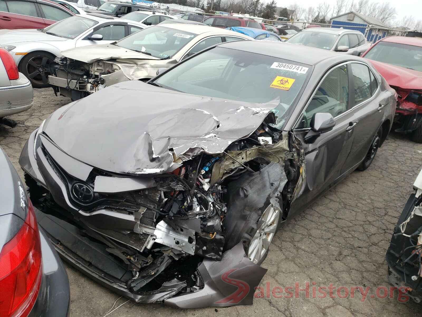 4T1B11HK9JU016771 2018 TOYOTA CAMRY