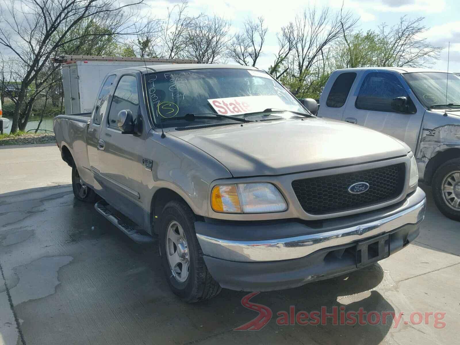 5XXGT4L38JG224040 2001 FORD F150