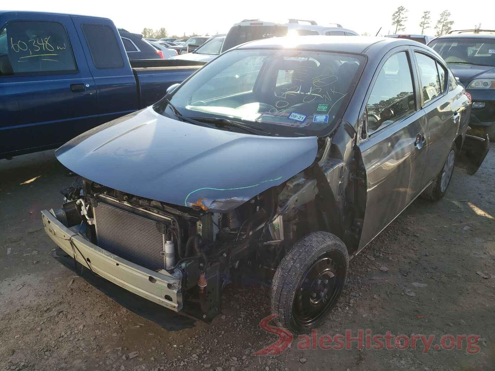 3N1CN7AP9KL802543 2019 NISSAN VERSA