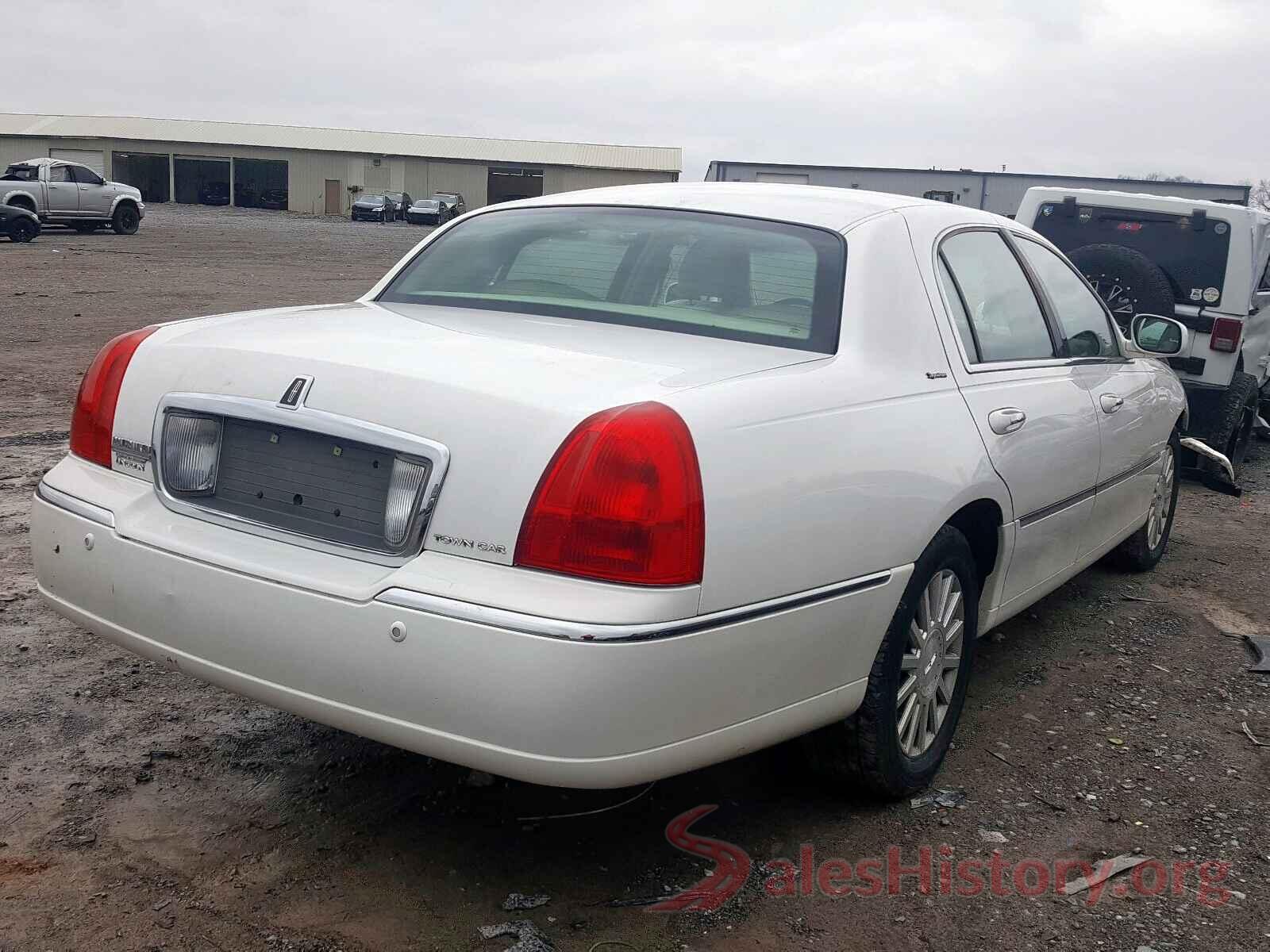 4S4BSANC8J3332548 2004 LINCOLN TOWNCAR