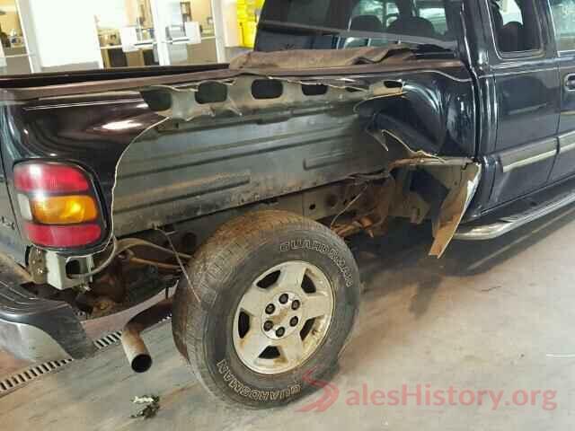 1C4HJXEN8LW198552 2005 CHEVROLET SILVERADO