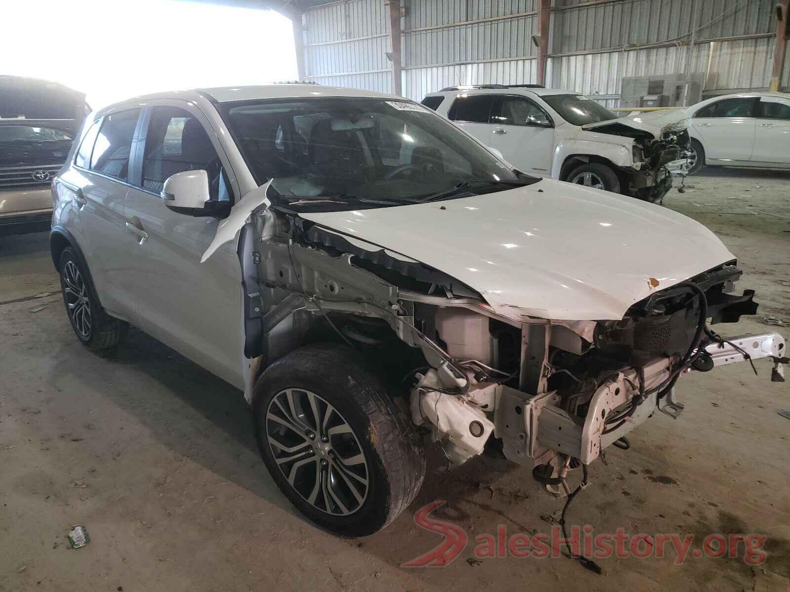 3TMAZ5CN5LM122255 2018 MITSUBISHI OUTLANDER