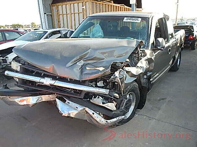 3TMCZ5AN5HM090135 2000 CHEVROLET SILVERADO