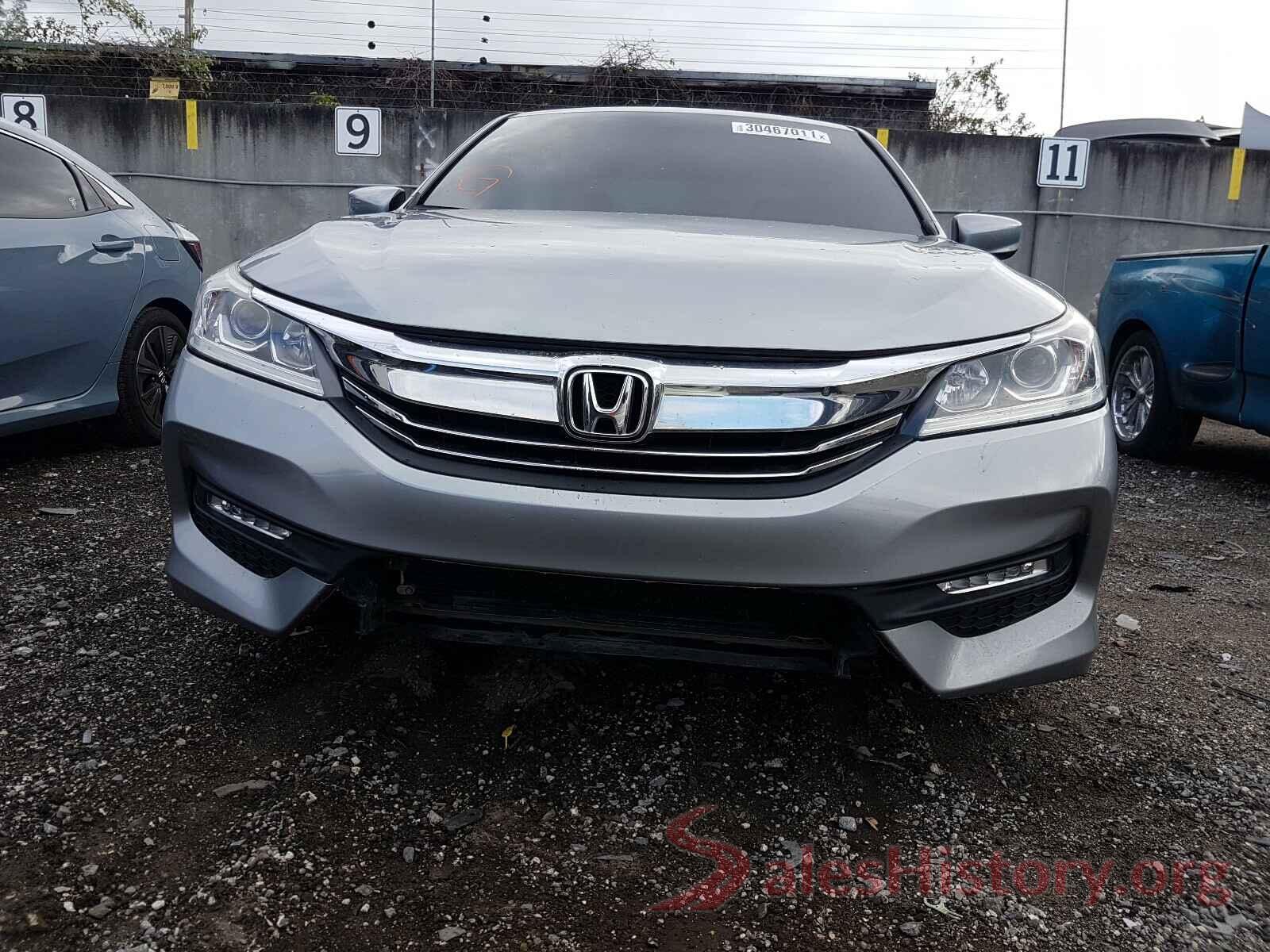 1HGCR2F52HA056465 2017 HONDA ACCORD