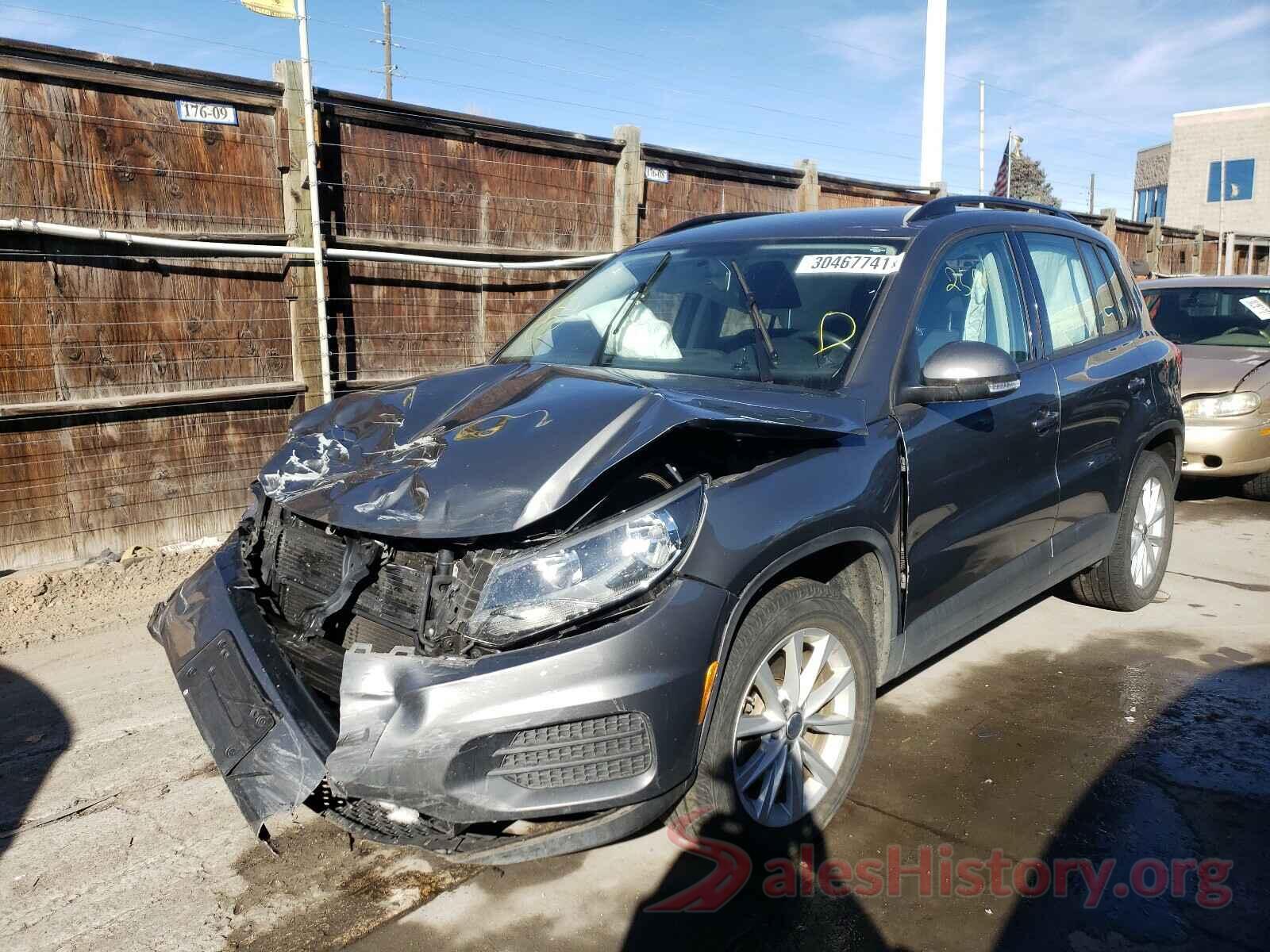 WVGBV7AX6HK052114 2017 VOLKSWAGEN TIGUAN