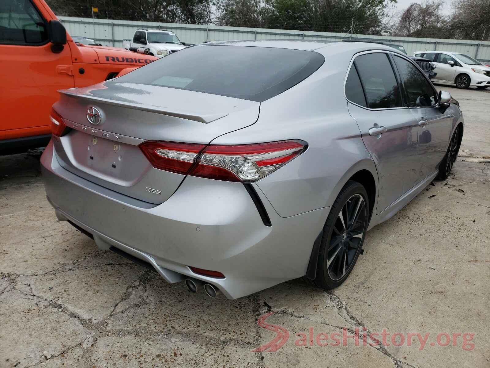 4T1B61HK7JU123951 2018 TOYOTA CAMRY