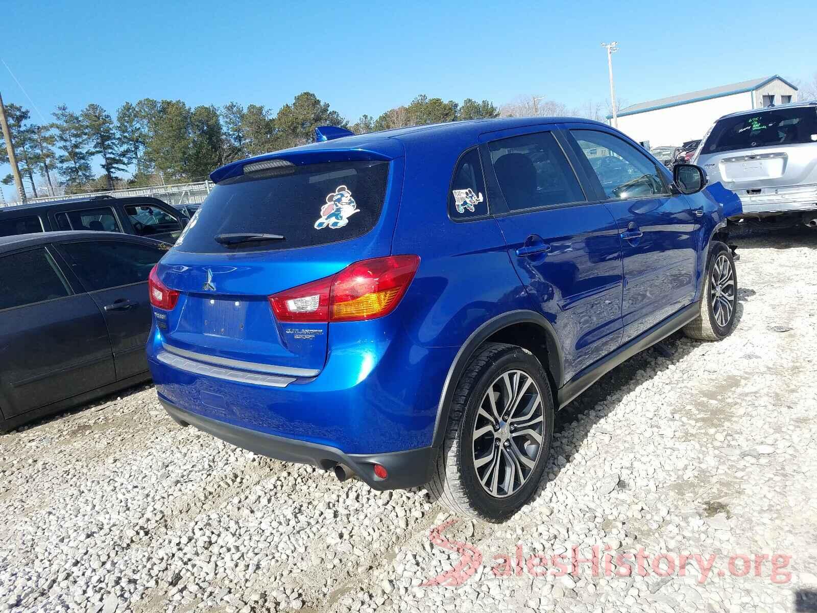 JA4AP3AU1HZ068795 2017 MITSUBISHI OUTLANDER