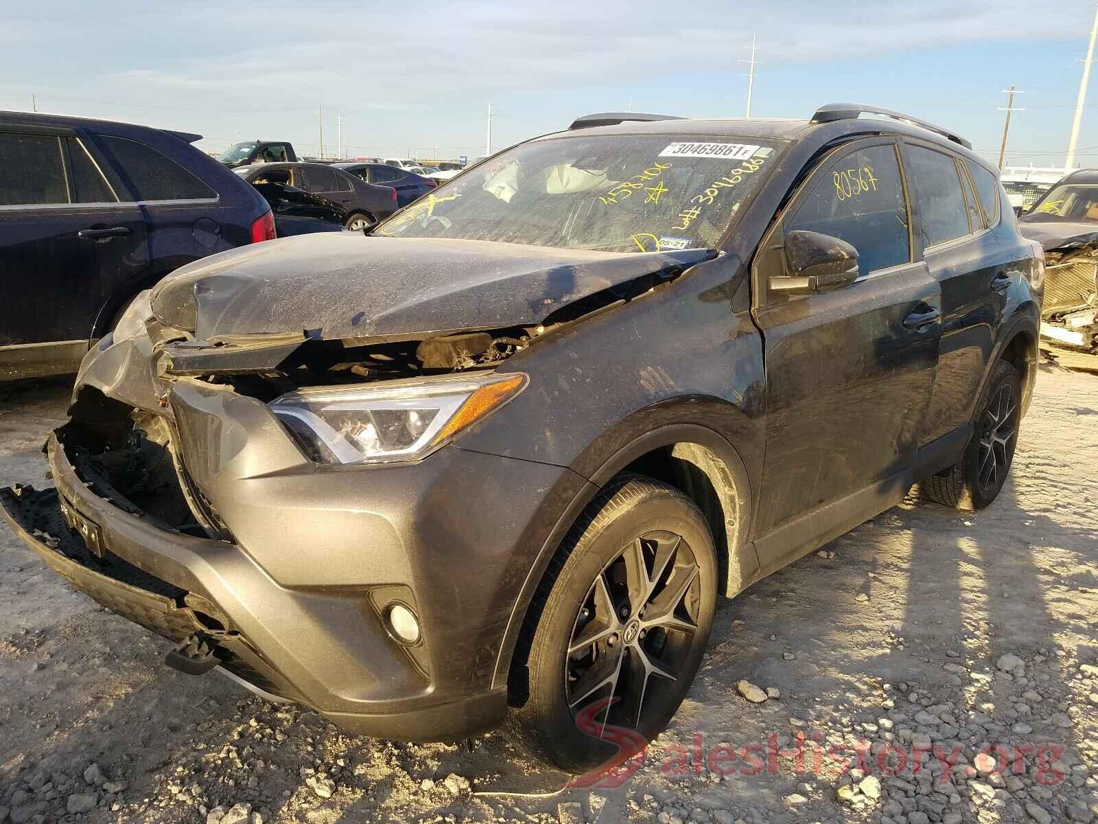 2T3NFREV1JW458706 2018 TOYOTA RAV4