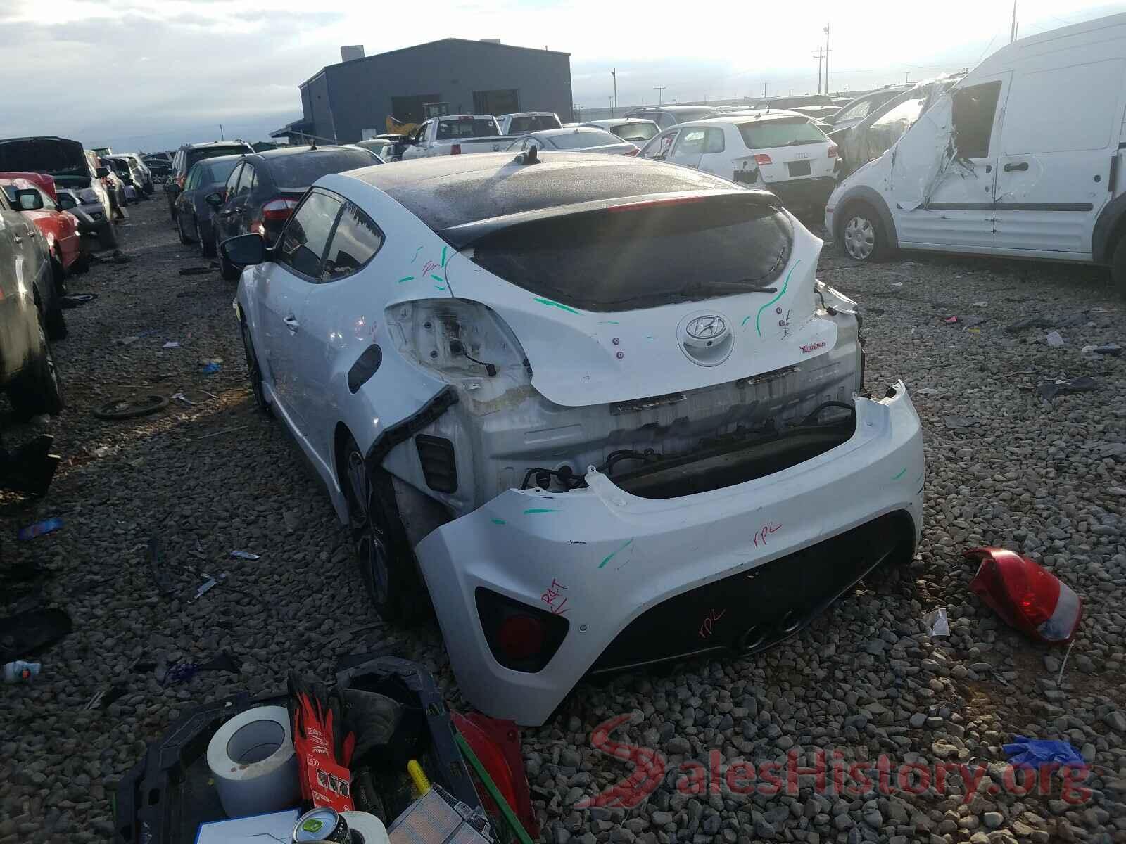 3N1CN7AP1KL827467 2016 HYUNDAI VELOSTER