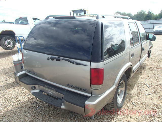 1G1ZE5ST6HF128371 2000 CHEVROLET BLAZER