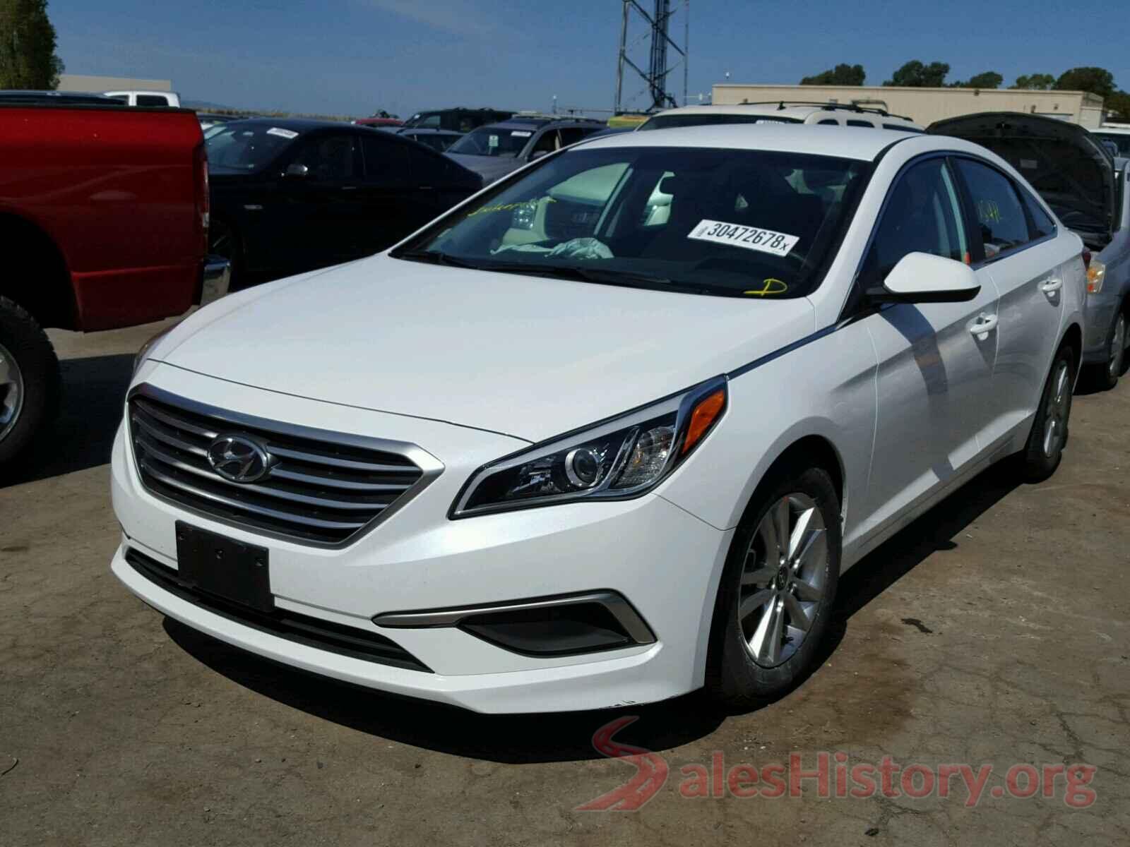 5XYPHDA55JG395572 2017 HYUNDAI SONATA