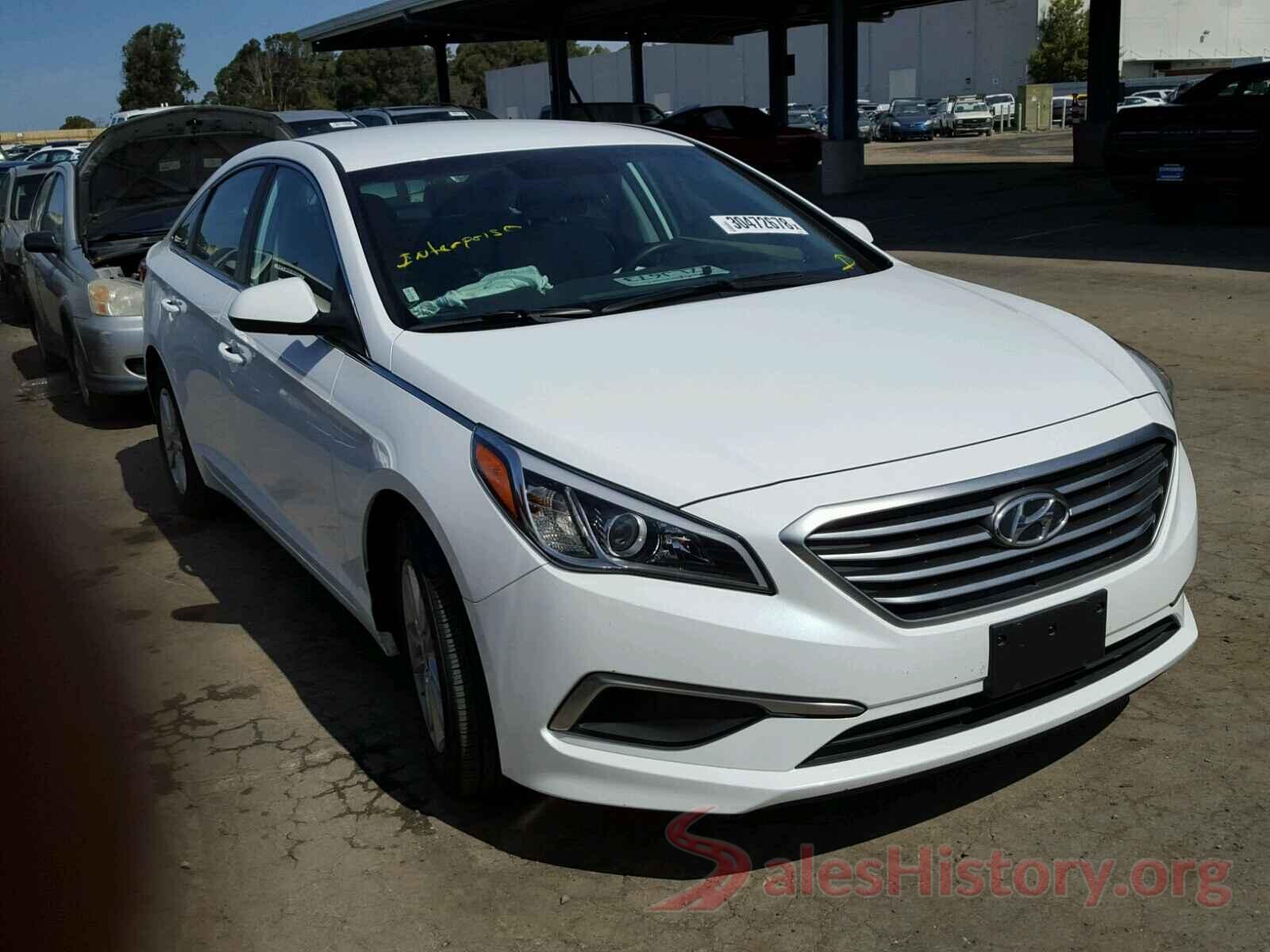 5XYPHDA55JG395572 2017 HYUNDAI SONATA