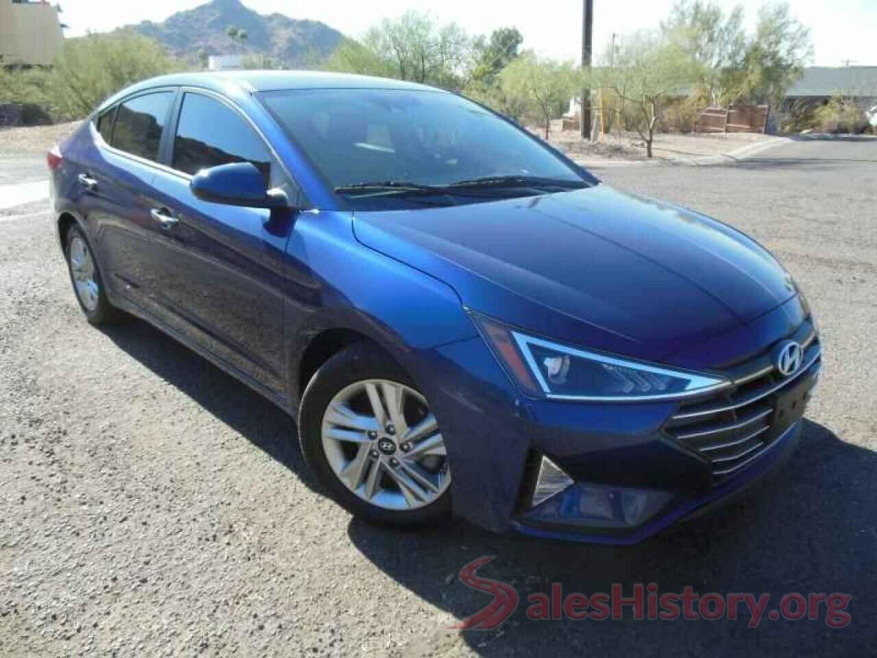 5NPD84LFXLH582472 2020 HYUNDAI ELANTRA