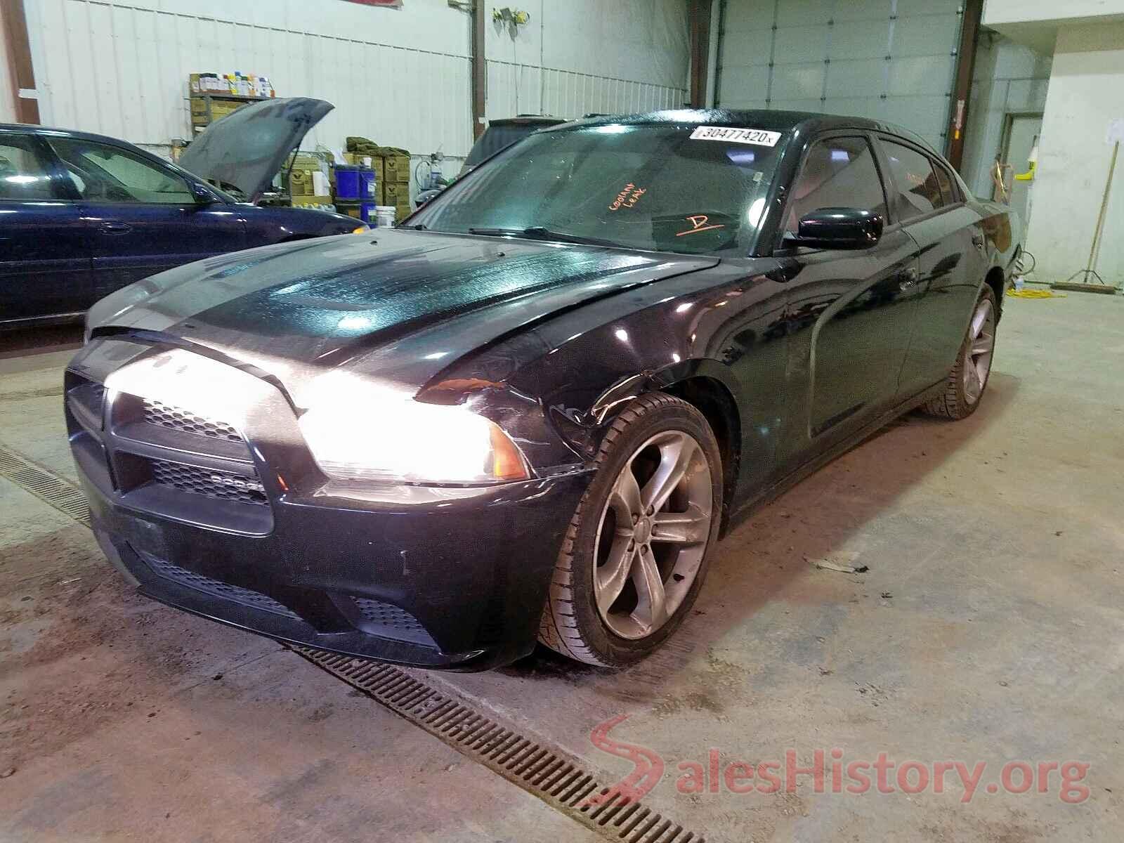 KM8J33A25HU323490 2012 DODGE CHARGER