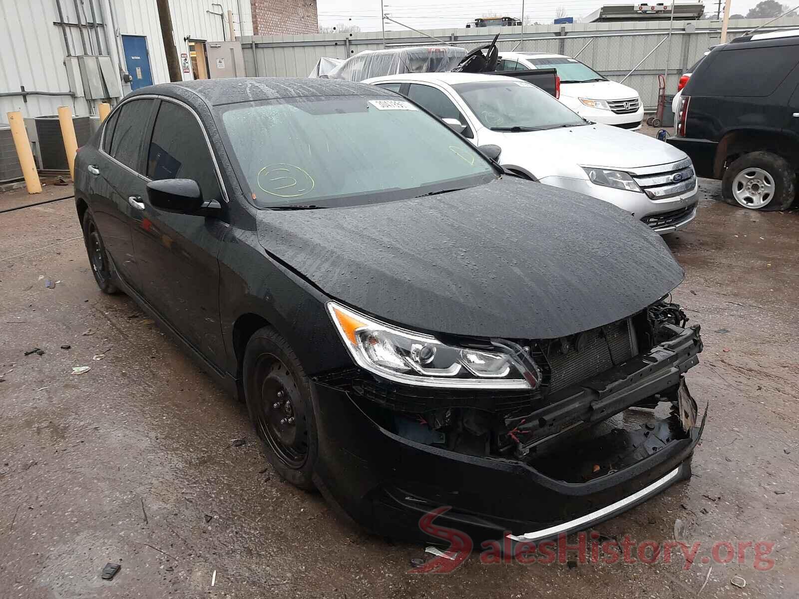 1HGCR2F11HA024779 2017 HONDA ACCORD