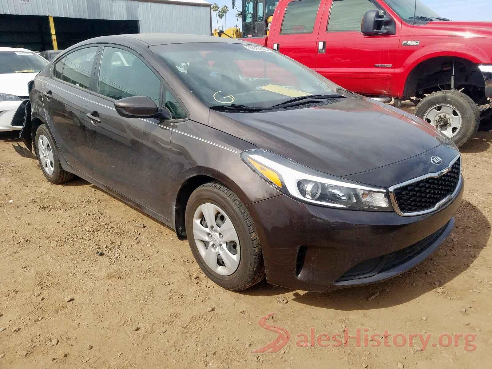 JTNKARJE4HJ537055 2018 KIA FORTE