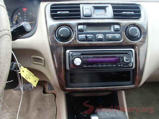 3N1AB7AP4KY221129 1999 HONDA ACCORD