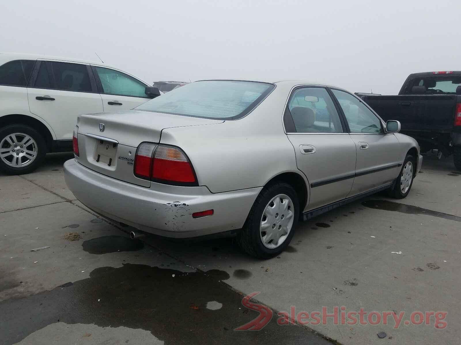 3N1AB7AP5HY357195 1997 HONDA ACCORD