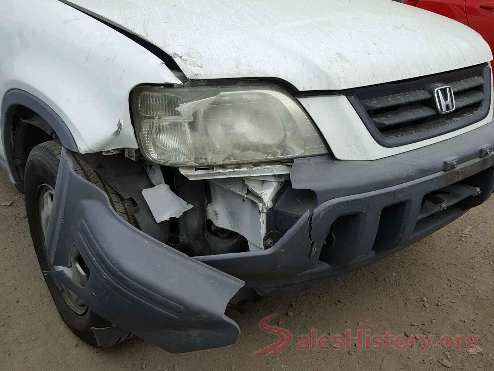 JM3KFADMXJ0330666 2000 HONDA CRV