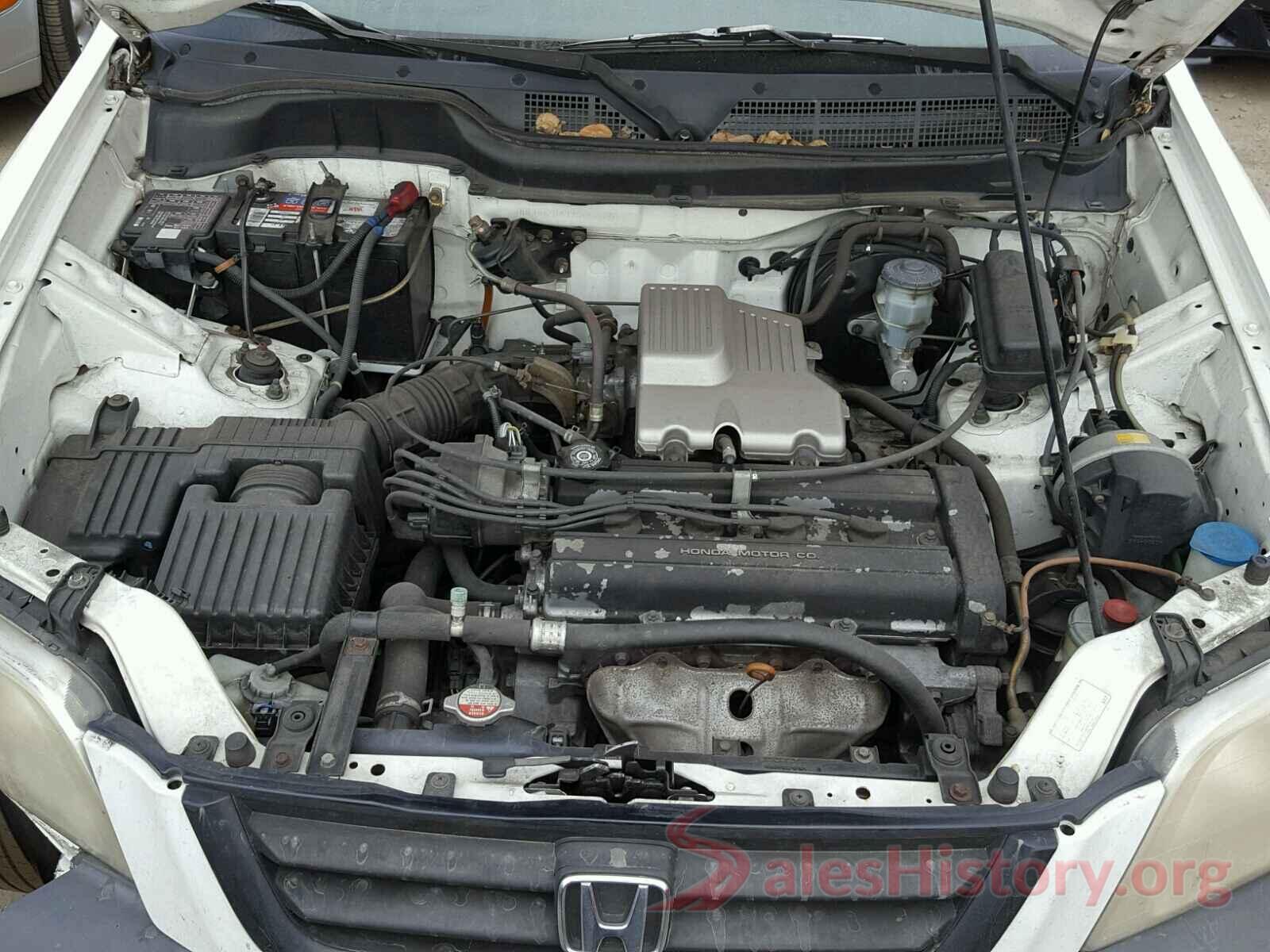 JM3KFADMXJ0330666 2000 HONDA CRV