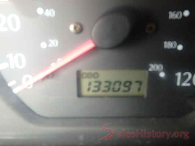 58ABK1GG6HU065889 2002 KIA RIO