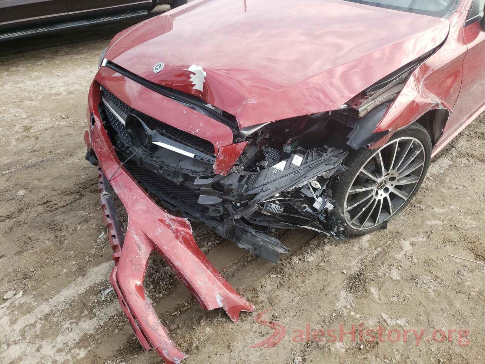 WDDWJ4JB7JF693944 2018 MERCEDES-BENZ C CLASS