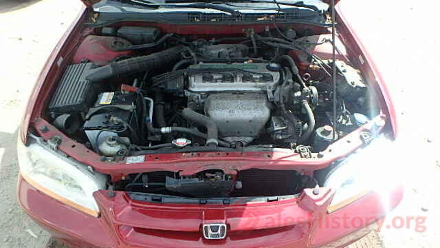 WDC0J4KB8KF660106 2000 HONDA ACCORD