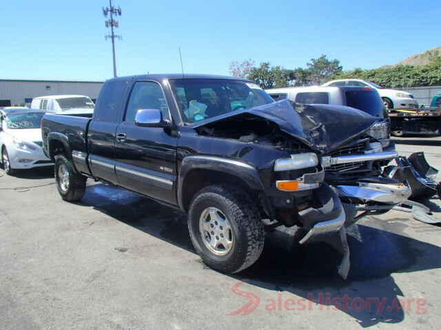 JM1GJ1U5XG1478938 2000 CHEVROLET SILVERADO