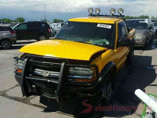 1N4AA6AP3JC361440 2003 CHEVROLET S10