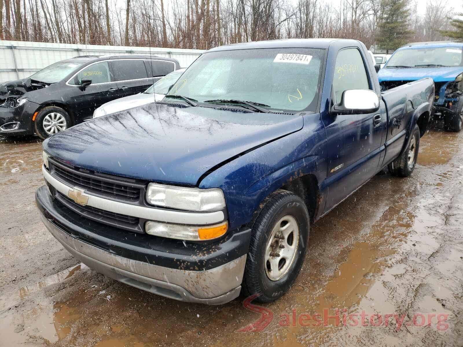 5YFBURHE6HP687715 2002 CHEVROLET SILVERADO