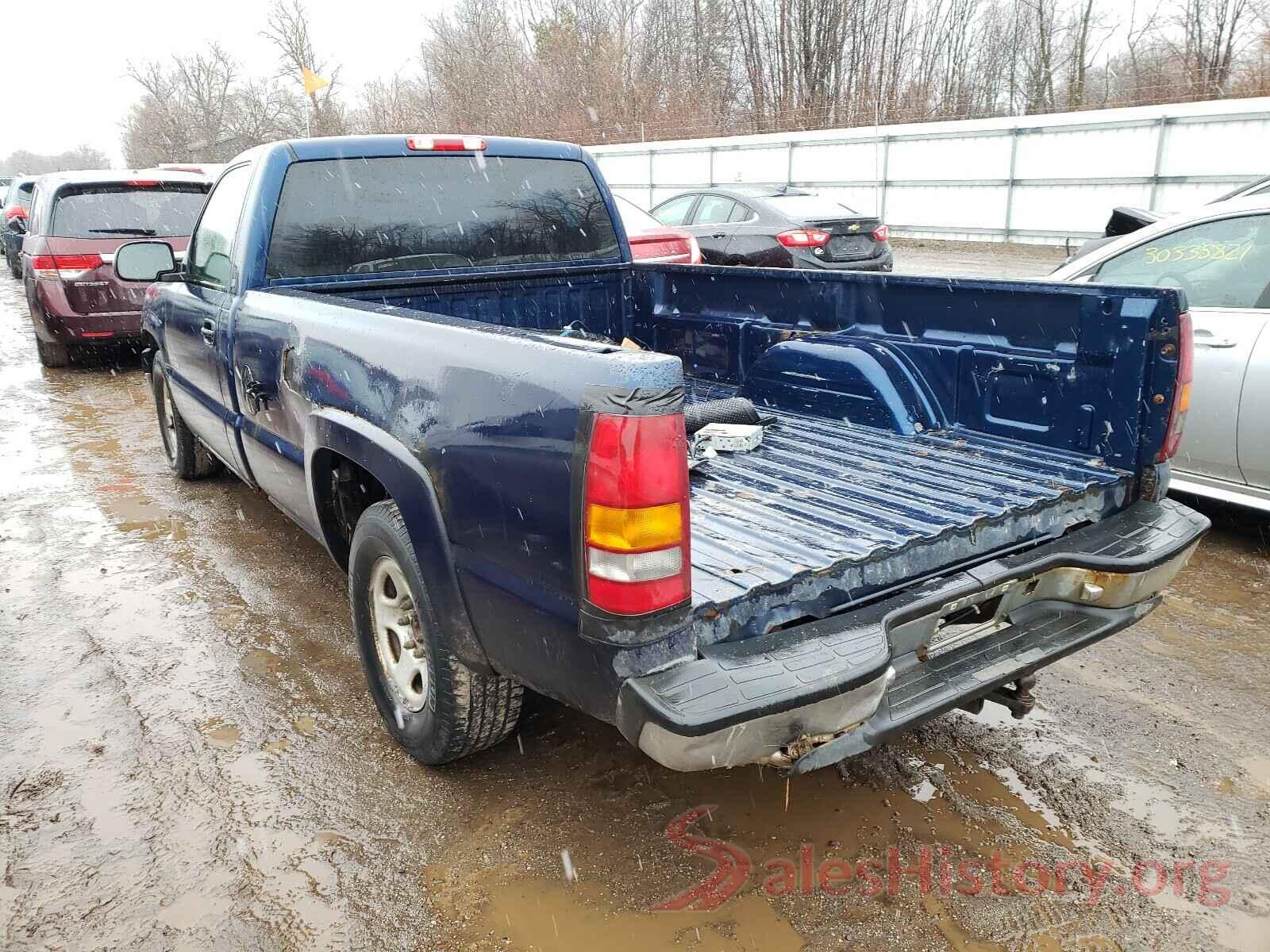 5YFBURHE6HP687715 2002 CHEVROLET SILVERADO