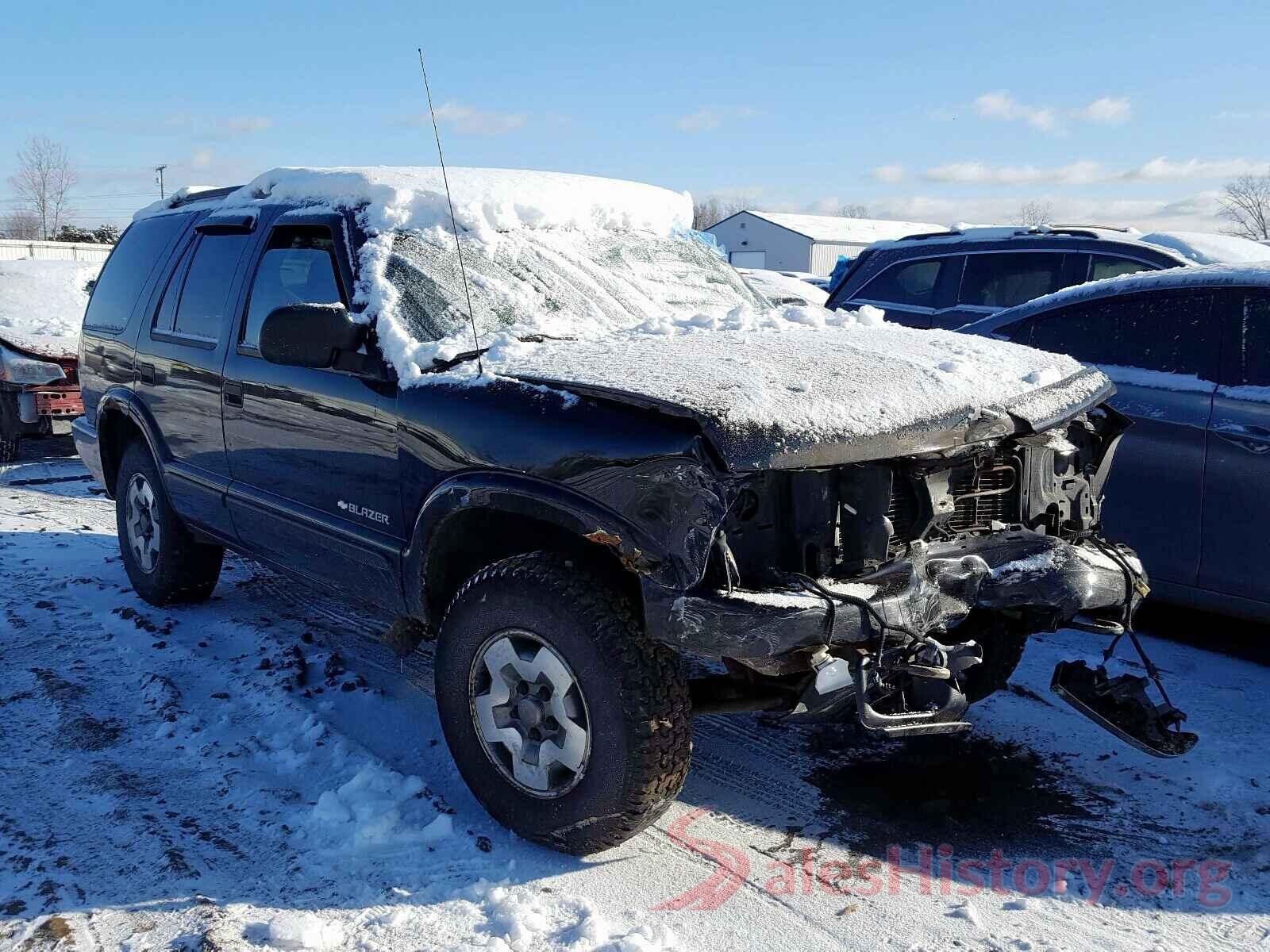 MAJ6S3GL8KC258621 2004 CHEVROLET BLAZER