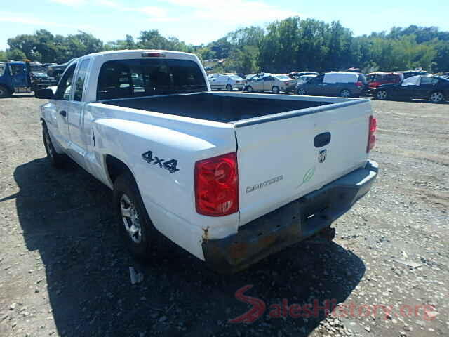 1V2DR2CA9KC603133 2005 DODGE DAKOTA