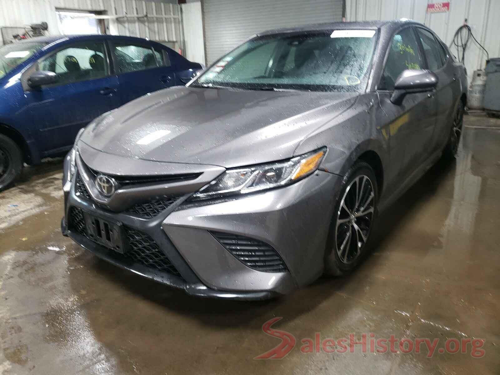 4T1B11HK6JU512417 2018 TOYOTA CAMRY