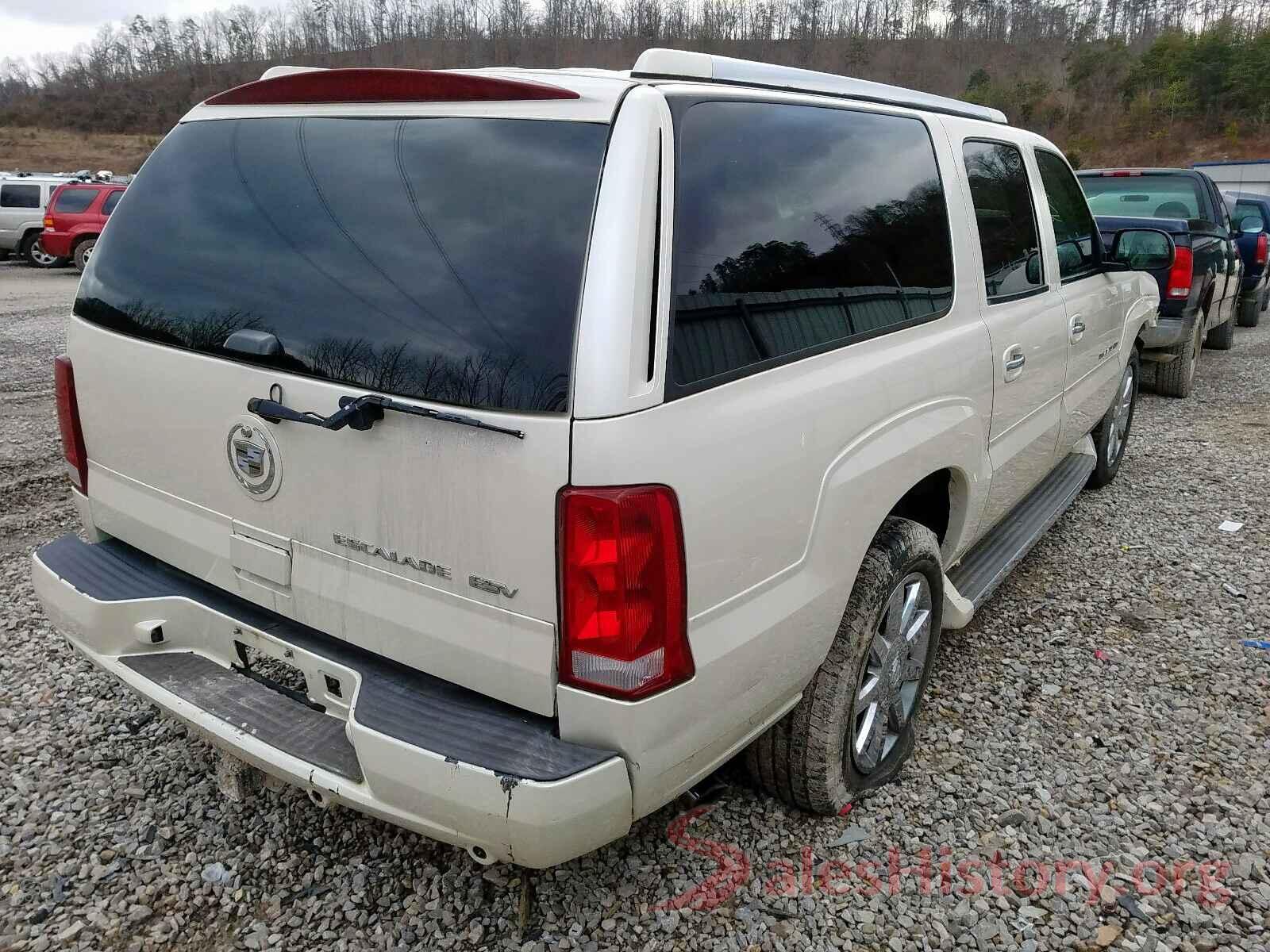 3GNAXTEV0MS135605 2005 CADILLAC ESCALADE