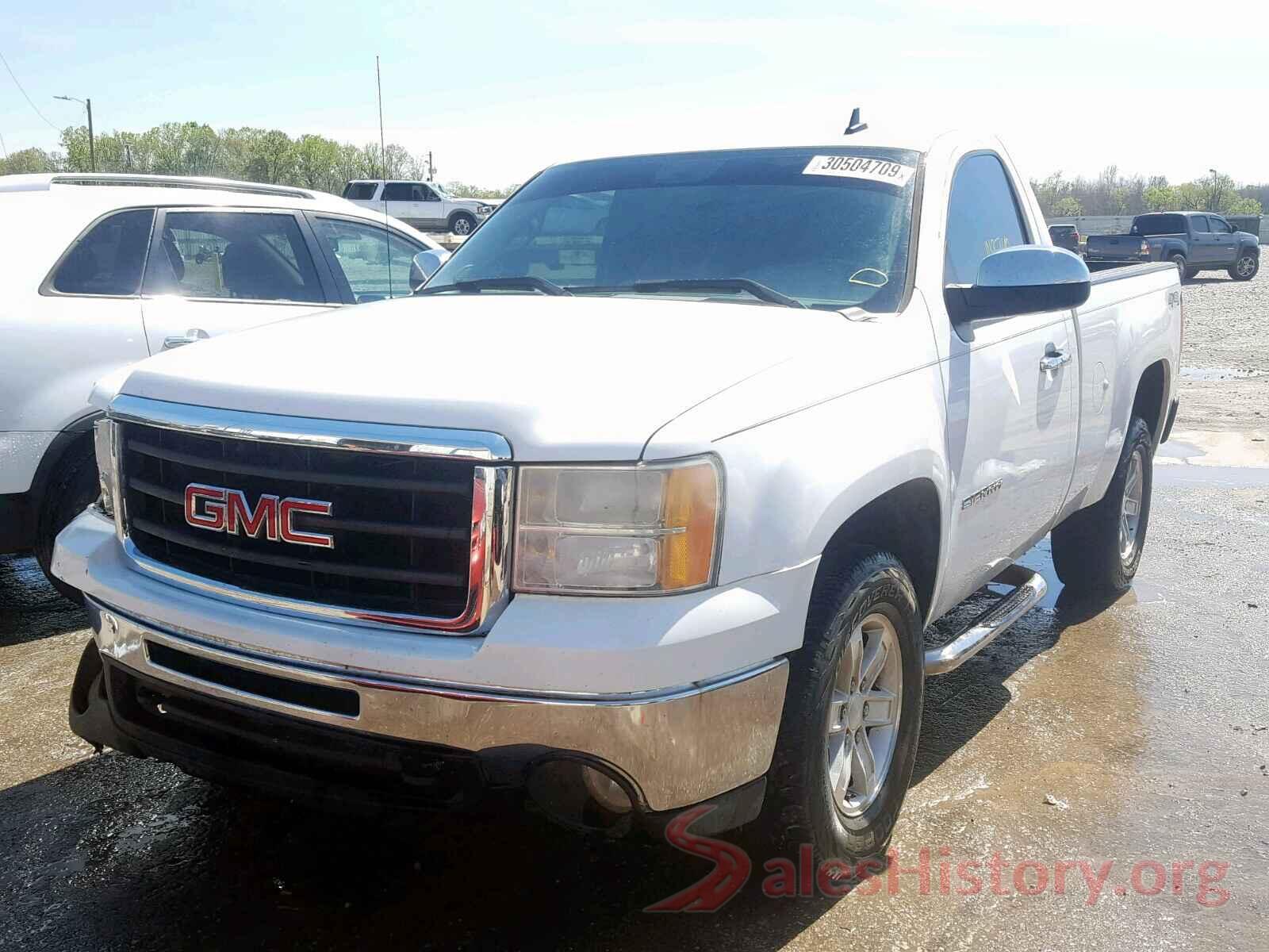 3MZBM1U78GM308449 2010 GMC SIERRA K15