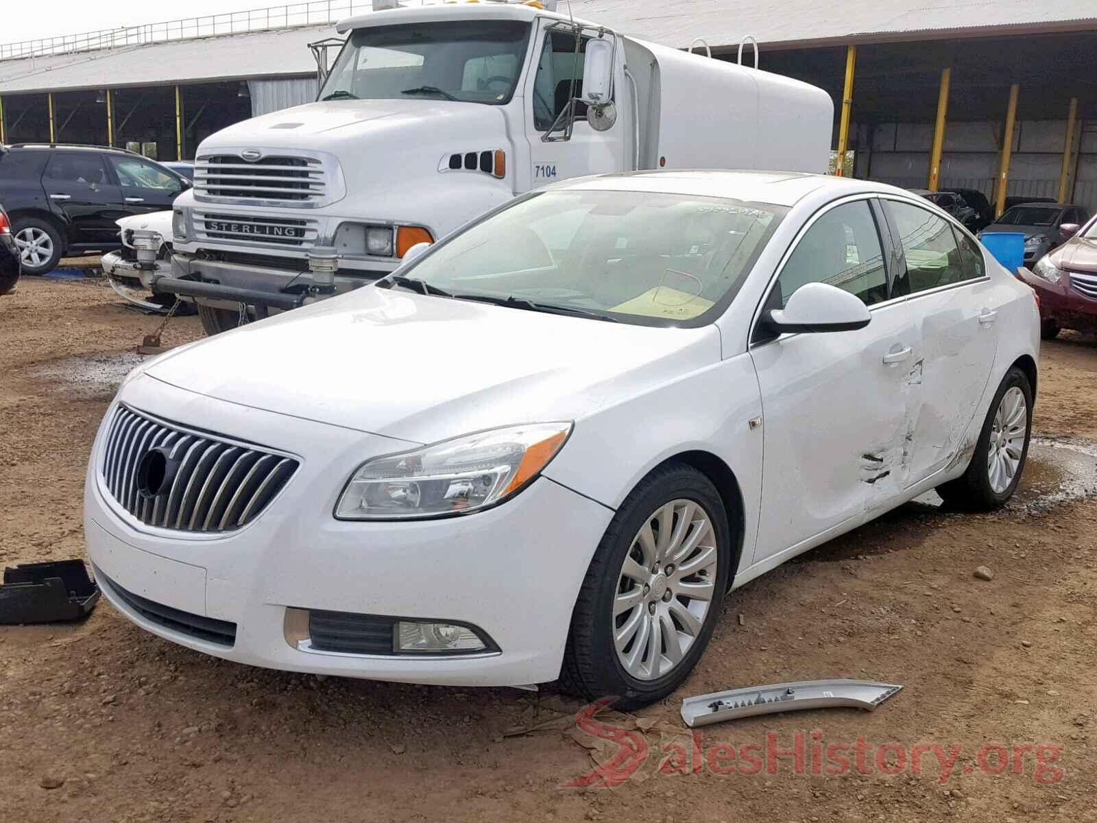 5NPD84LFXLH528699 2011 BUICK REGAL