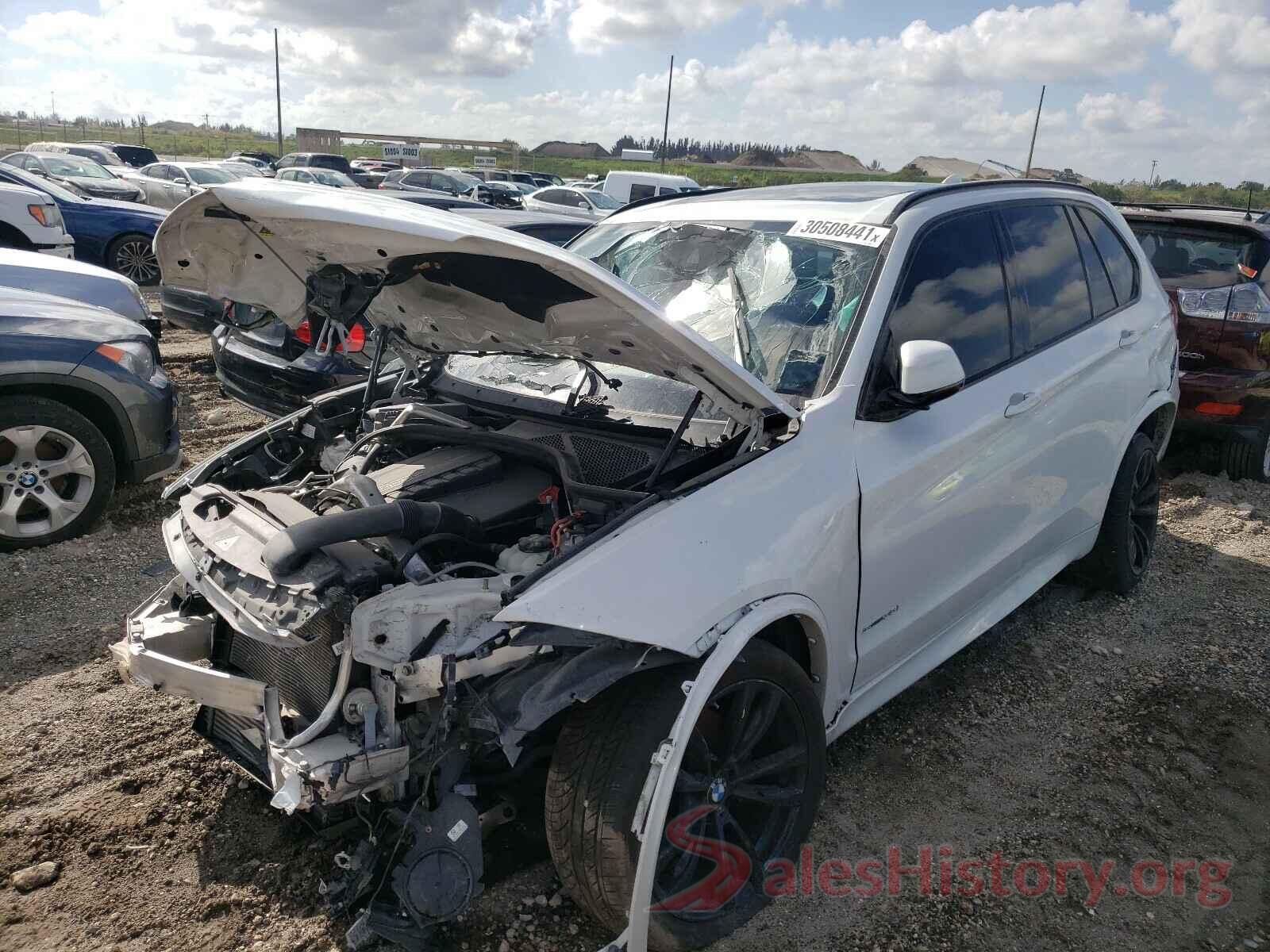 5UXKR2C50J0Z18784 2018 BMW X5