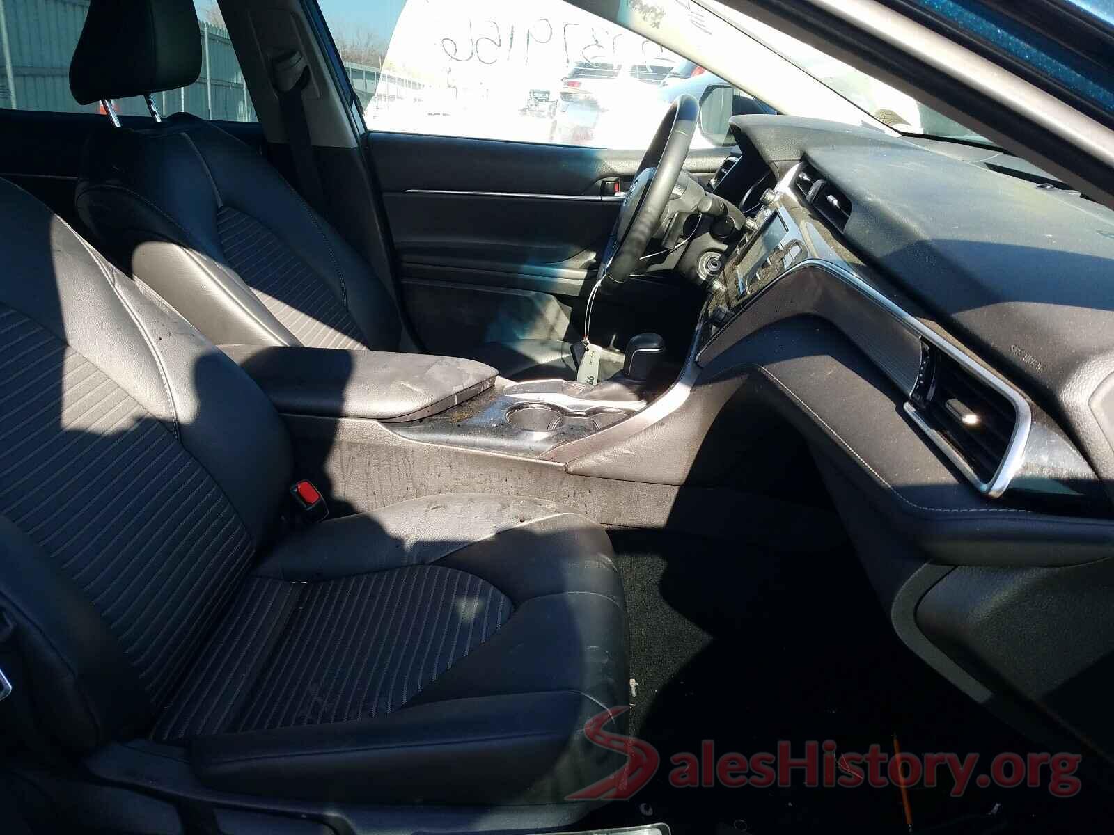 4T1B11HK9JU618926 2018 TOYOTA CAMRY