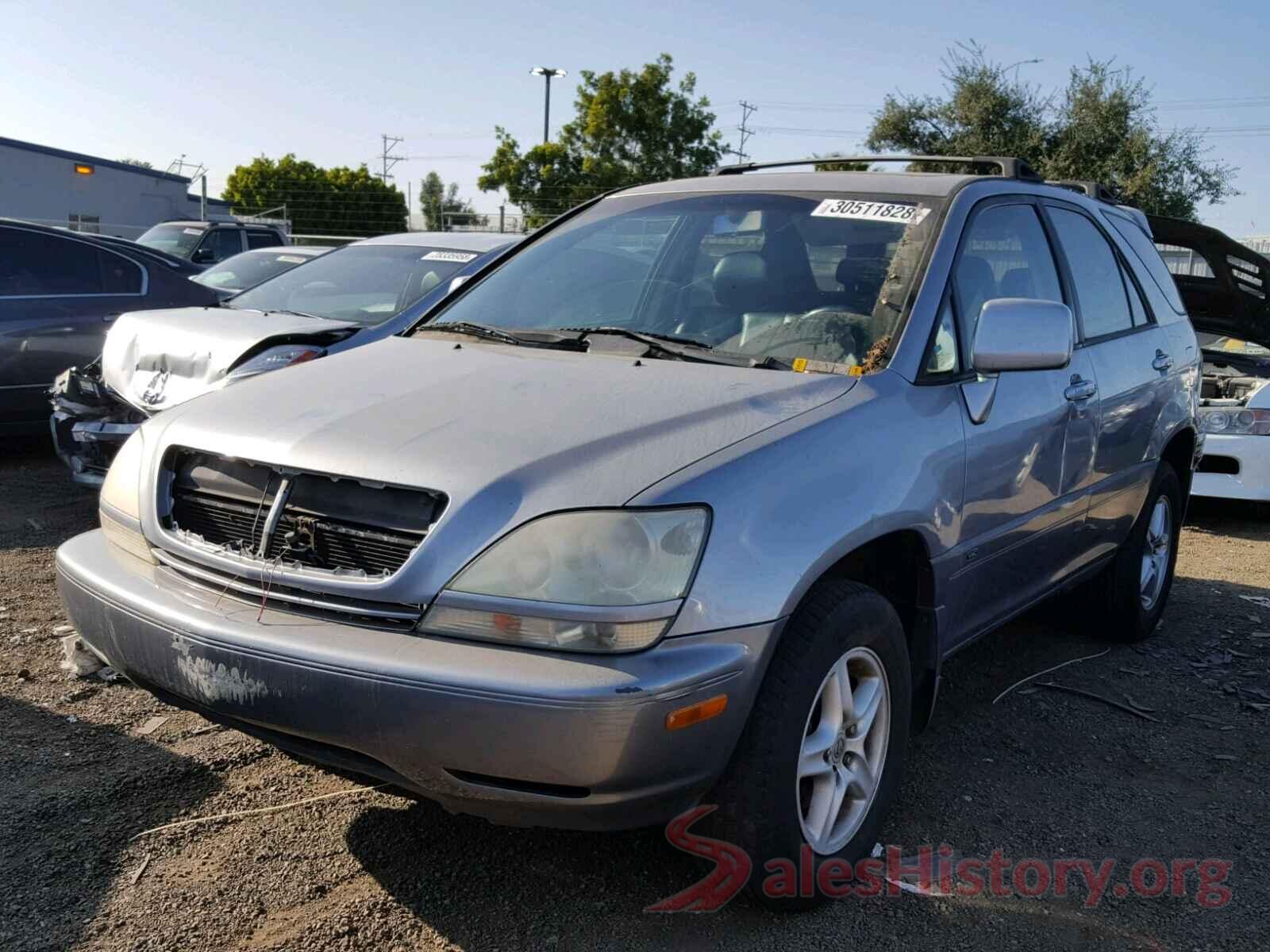 3N1AB7AP0HY290313 2001 LEXUS RX300