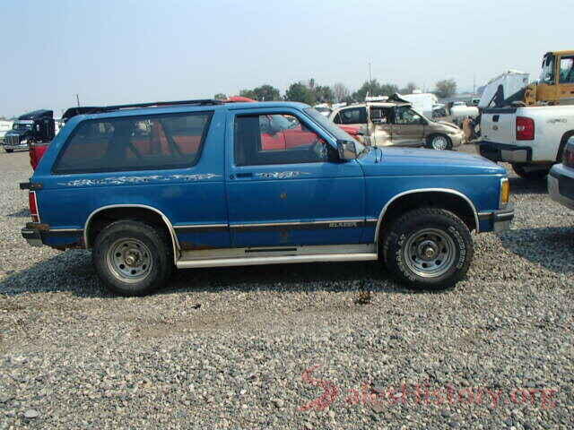 3GCUKREC9GG167241 1992 CHEVROLET BLAZER